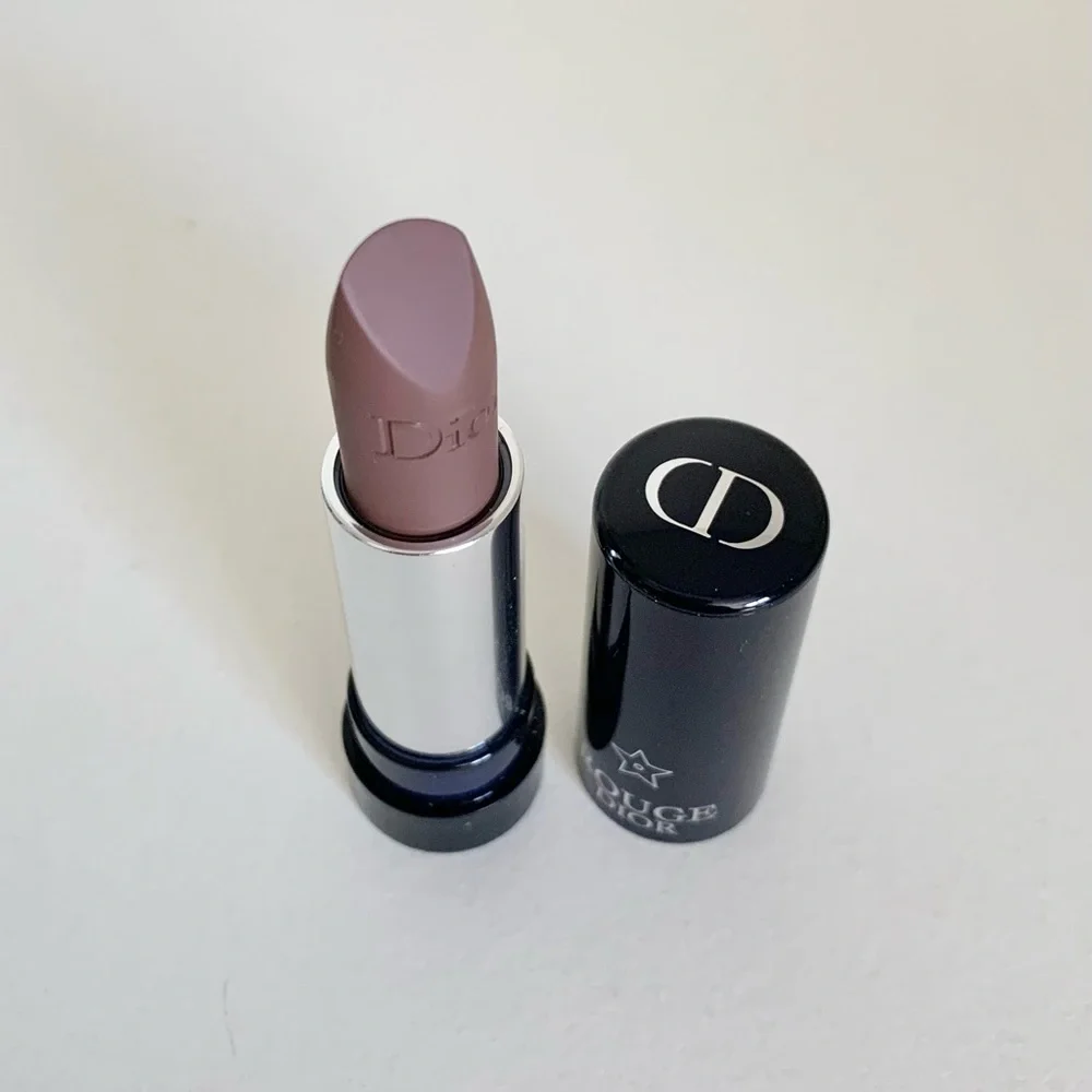 NWOT Dior matte lipstick #810